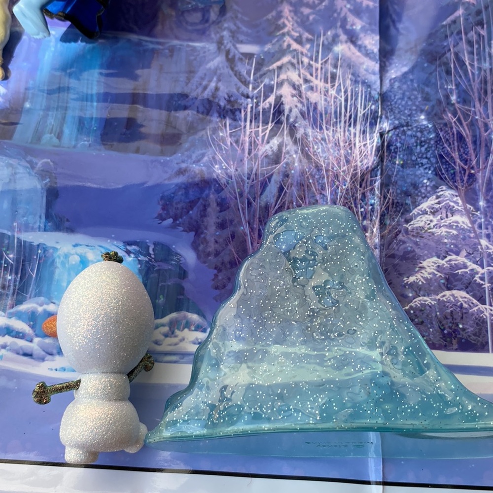 - 💕 Preloved Disney Parks Elsa Animator’s Collection Playset ❄️⛄️ - Picture 9 of 11